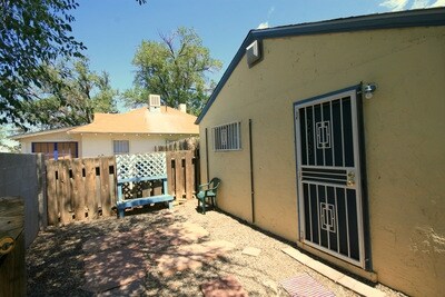 Otro - 1401 Silver Ave SE