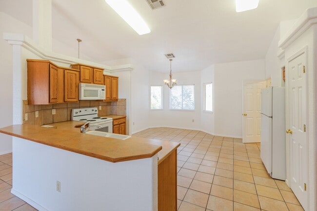 Foto del edificio - 3 Bedroom 2 Bath Home