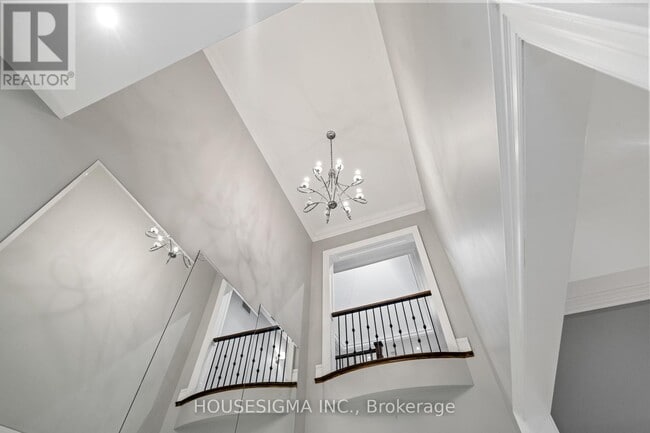 Building Photo - 1290 Lakebreeze Dr