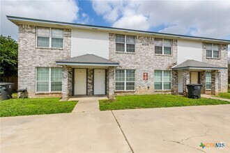 Building Photo - 4005 Doraine Ct