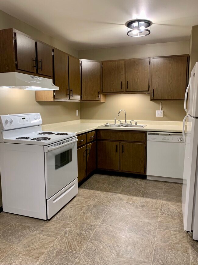 Foto del edificio - 1614 E Harding Dr