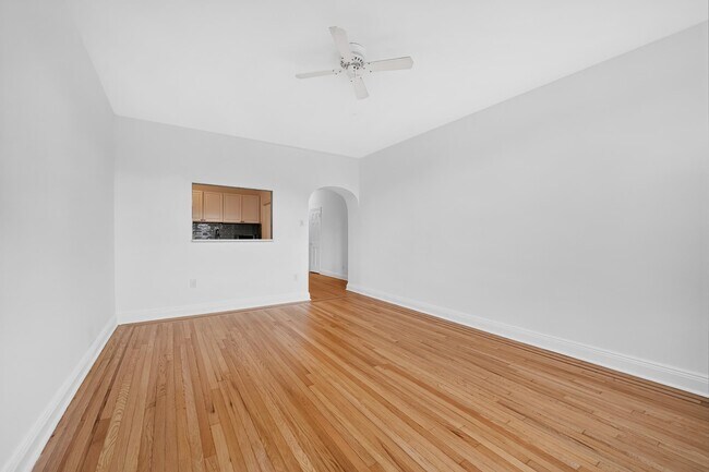 Building Photo - 108 Palisade Ave