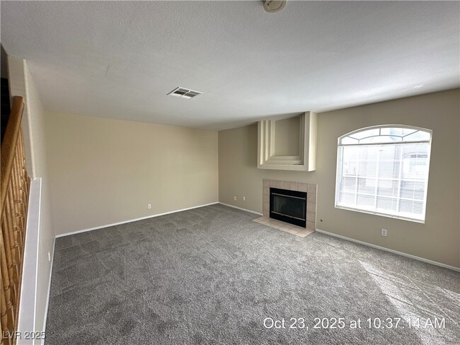 Foto del edificio - 3842 Starfield Ln