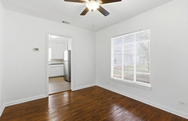 Foto del edificio - 1503 Sacramento St