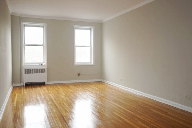 Building Photo - 2566 Ocean Ave