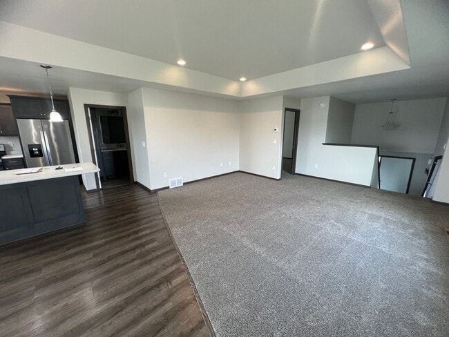 Building Photo - 3220 31st St S