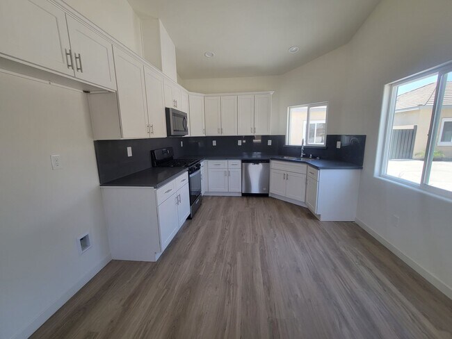 Foto del edificio - 8313 Grandy St