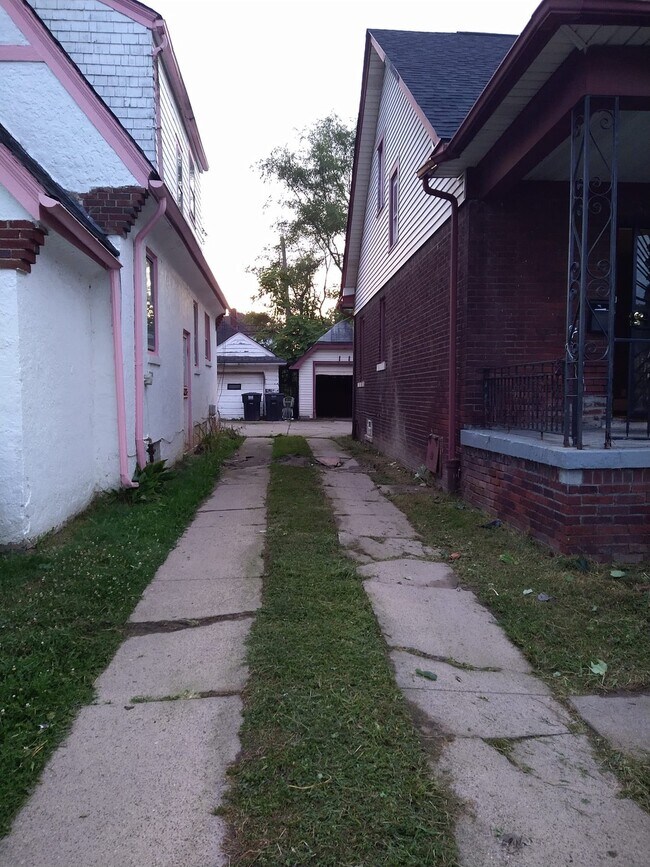 14011 Roselawn St, Detroit, MI 48238 House for Rent in Detroit, MI