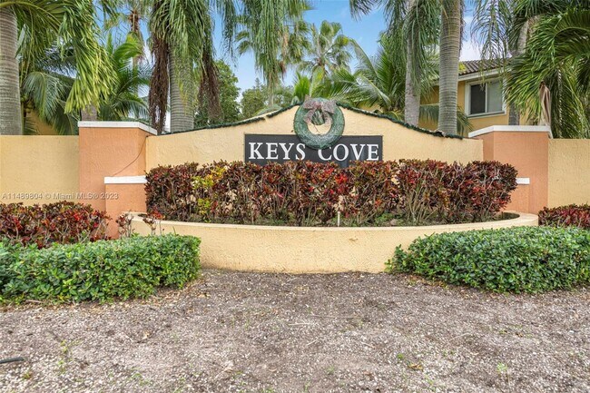 Foto del edificio - 1656 SE 29th Ct