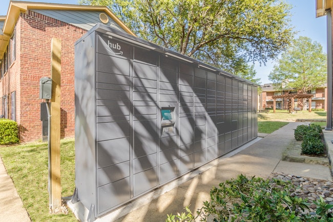 Building Photo - The View on Fox Creek