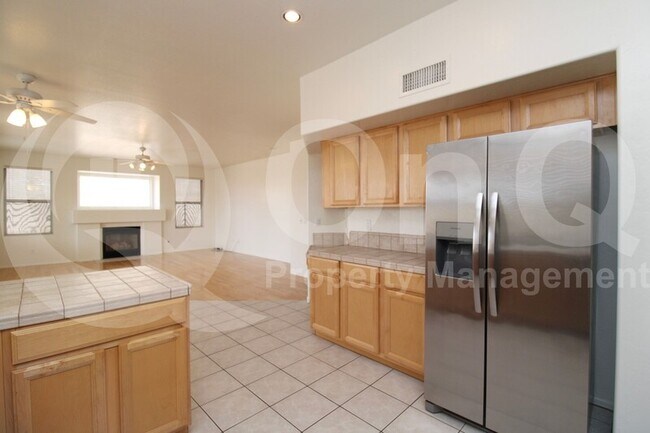 Foto del edificio - 1715 W Cathedral Rock Dr