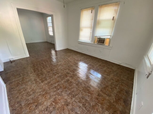 Foto del edificio - Home For Rent