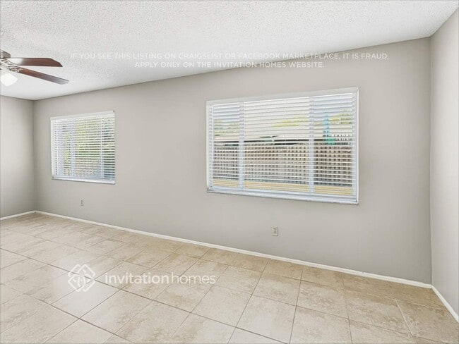 Building Photo - 4205 Gray Squirrel Ln