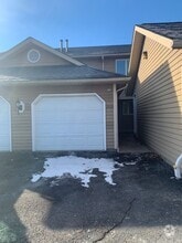 Building Photo - 2832 Sand Run Pkwy