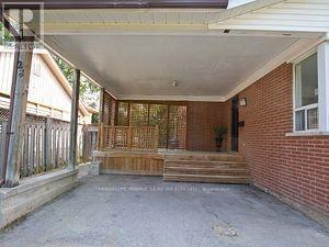 Building Photo - 28 Ladore Dr