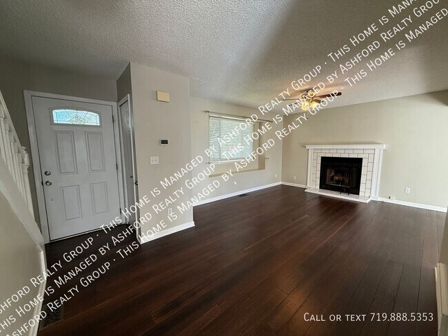 Building Photo - 2115 Golden Barrel Ct