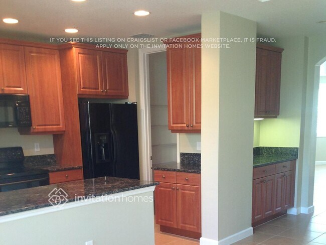 Foto del edificio - 2564 Gardens Pkwy