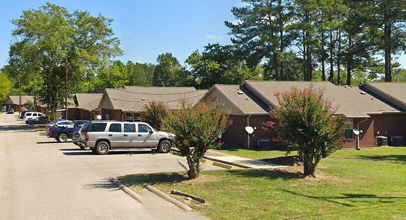 Foto del edificio - 545 E 1st St