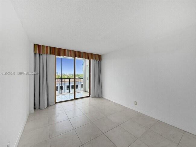 Foto del edificio - 1160 N Federal Hwy