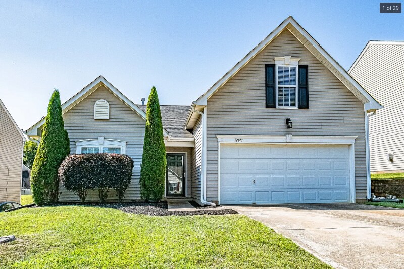 Foto principal - 12819 Slade Castle Ct