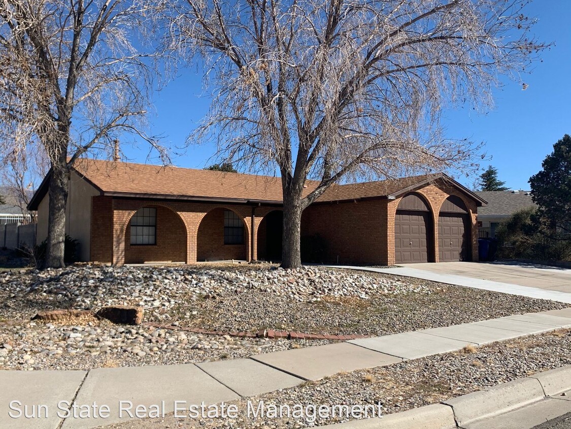 Primary Photo - 3 br, 2 bath House - 8620 Liberty Dr NE