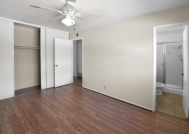 Foto del edificio - 650 Ridgeway Ln