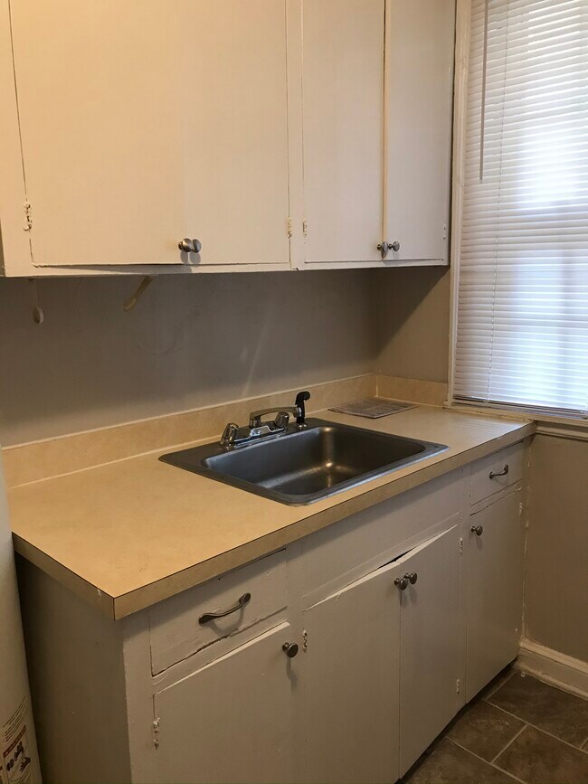 Foto del edificio - 108 S Waccamaw Ave