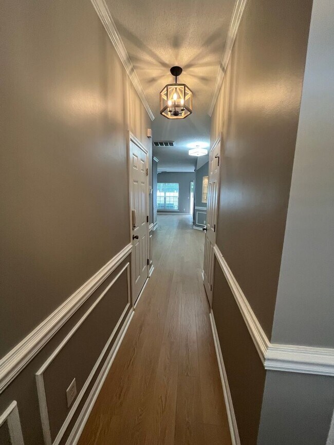 Foto del edificio - Available now! Spacious 3-bedroom, 2.5 bath townhome in Georgetown