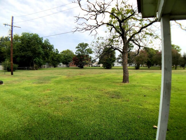 Foto del edificio - 2904 Archer St