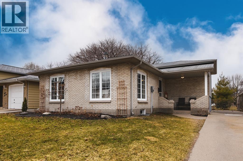 Primary Photo - 1272 Willa Dr