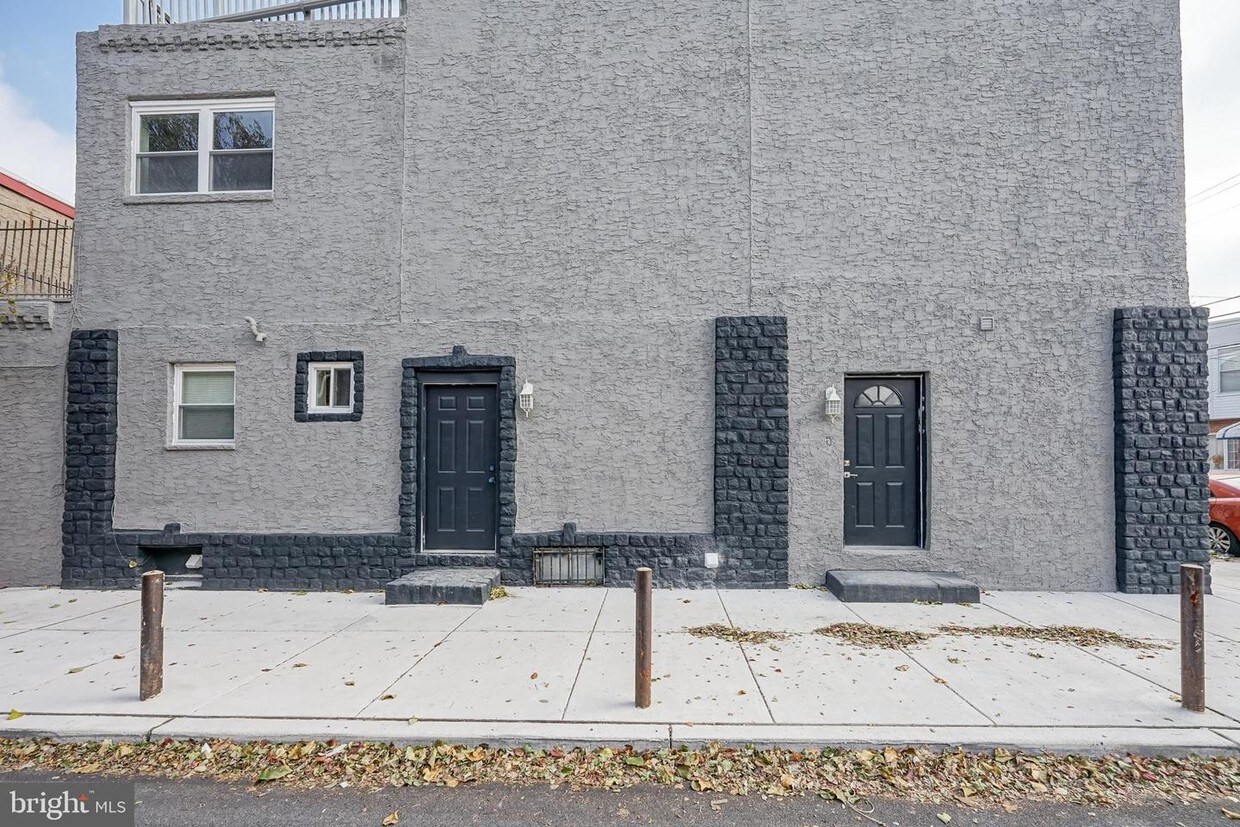 Primary Photo - 1207 Mifflin St