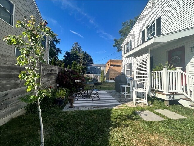 Foto del edificio - 84 Kay Blvd