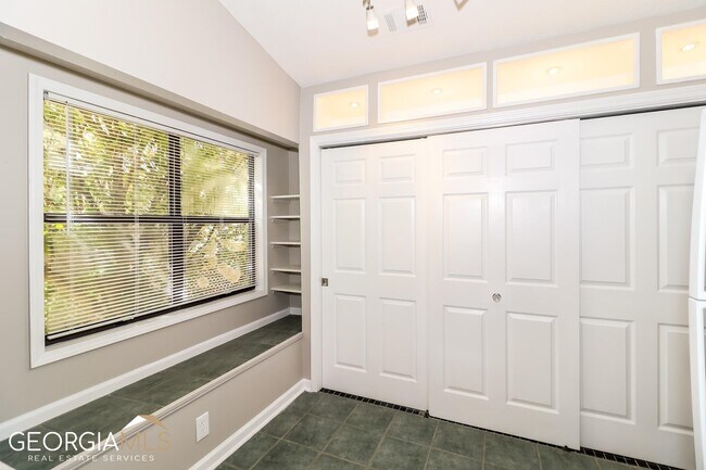 Foto del edificio - 10625 Colony Glen Dr