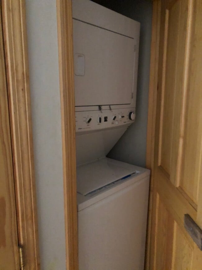 Foto del edificio - 10 Moreland St