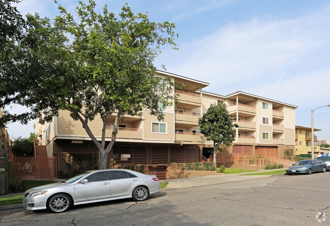 Building Photo - Garnsey Apartments