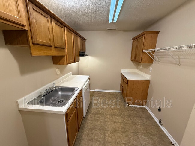 Building Photo - 3771 Wyndance Cove