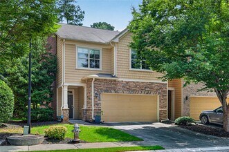 Building Photo - 1572 Lenox Overlook Rd