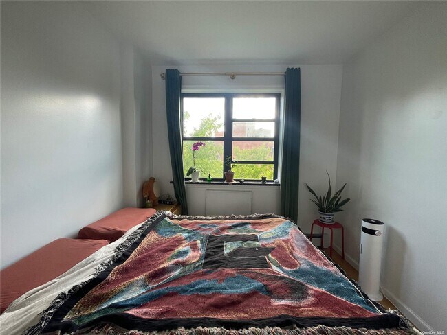 Foto del edificio - 3929 New Utrecht Ave