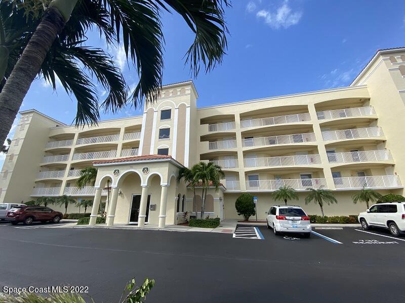 Foto principal - 732 Bayside Dr