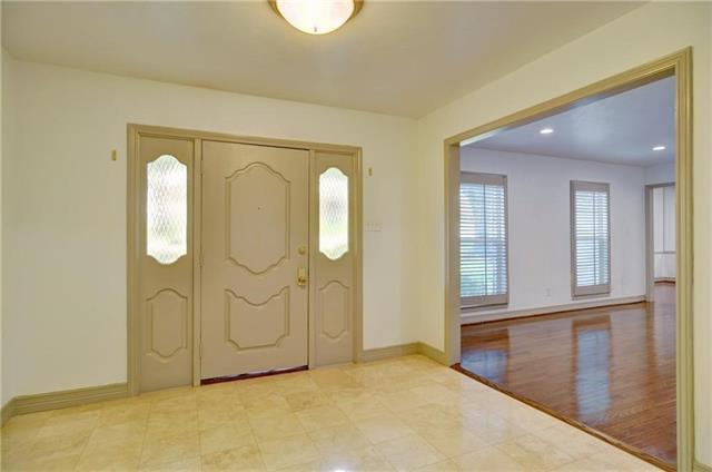Building Photo - 4700 Briarhaven Rd