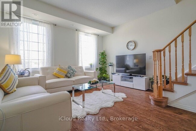 Building Photo - 31 Island Rd