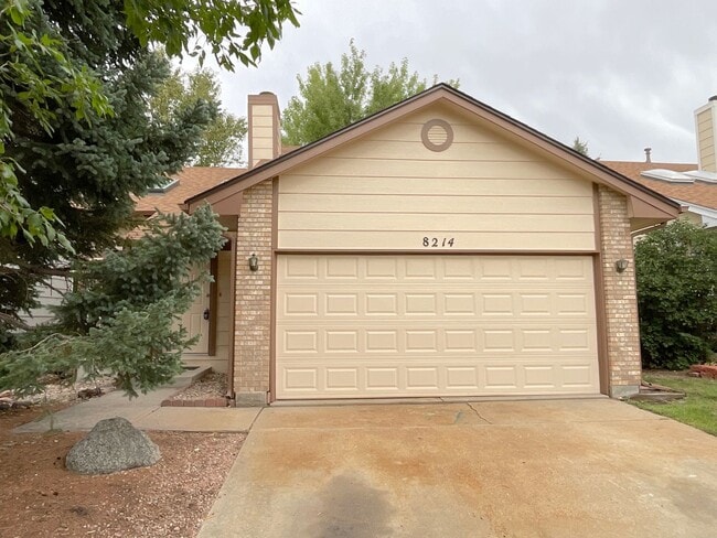Photo - 8214 Steadman Dr House
