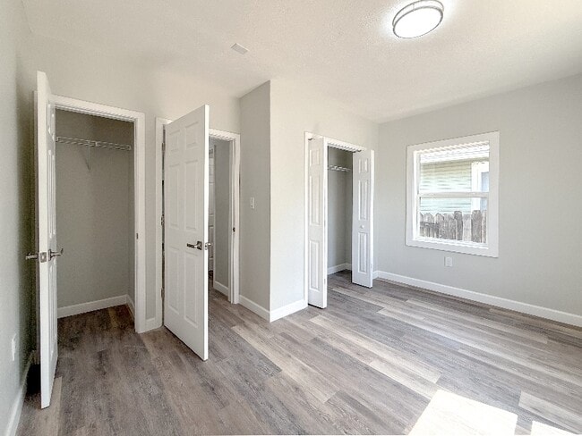 Building Photo - 1508 Dawson St