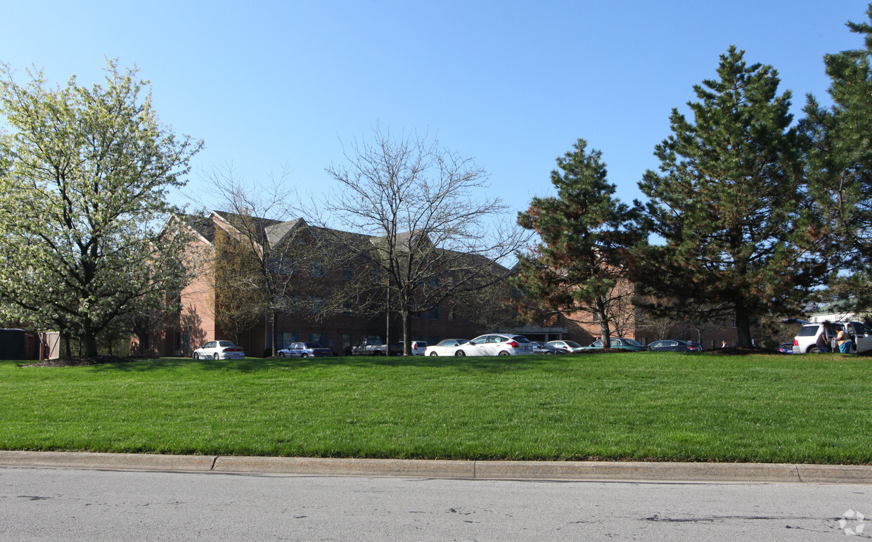 Foto del edificio - Cherry Blossom Senior Apartments