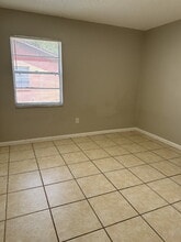 Building Photo - 3013 Allred Dr