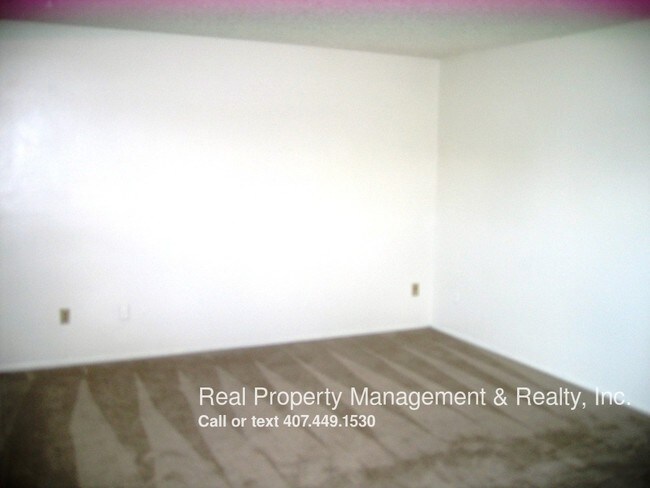 Building Photo - 832 Whippoorwill Dr