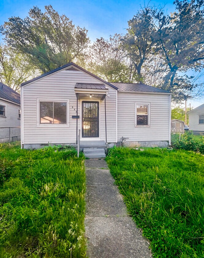 Foto principal - 848 Westwood Ave