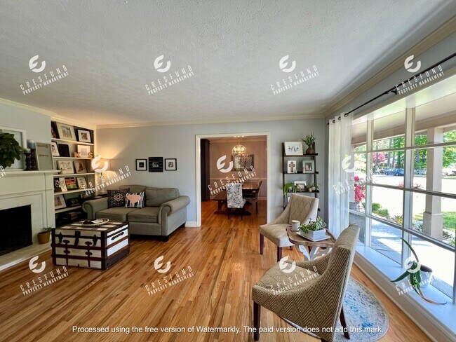 Building Photo - Coming  Mid Mid June Charming 5BR 3 Bath 3...