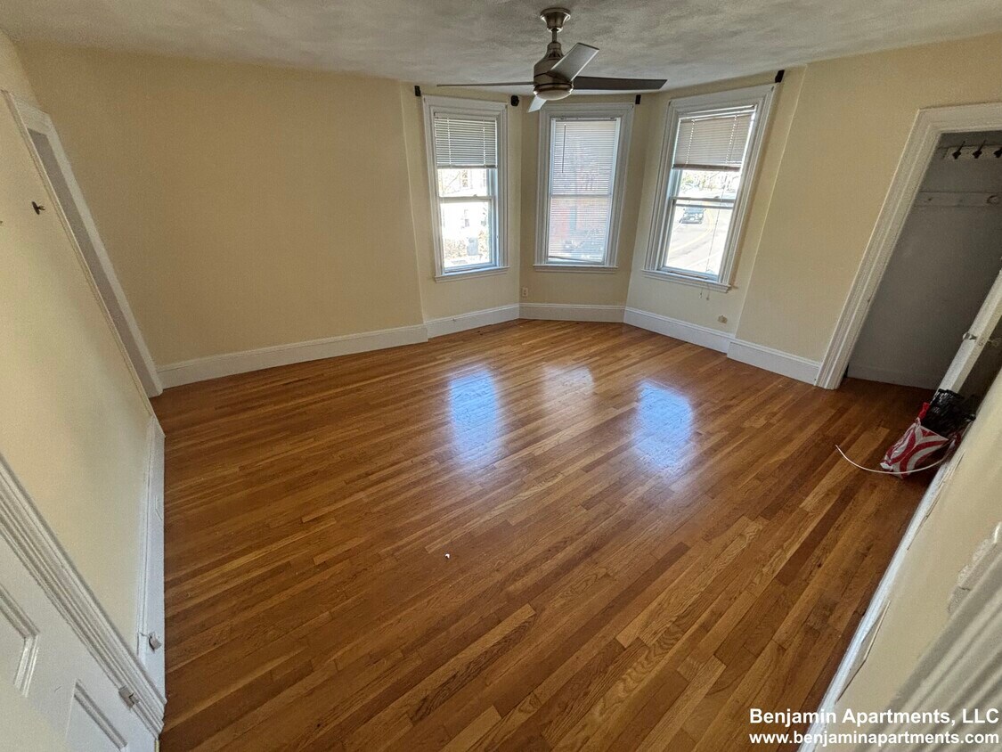 Primary Photo - 236 Cypress St