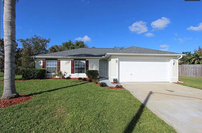 Master Room with Private Bath - 232 Strawflower Ct